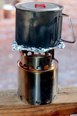 Bushbuddy, grill with foil, MSR Titan Kettle