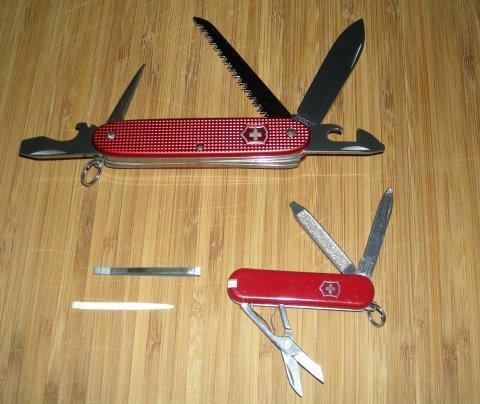 Victorinox Farmer and Classic knives