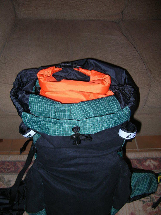 ULA drawcord top closure