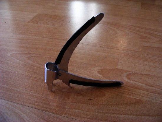 Handle open