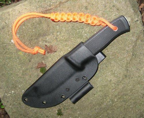 Fallkniven F1 with custom sheath