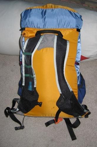 Pack back