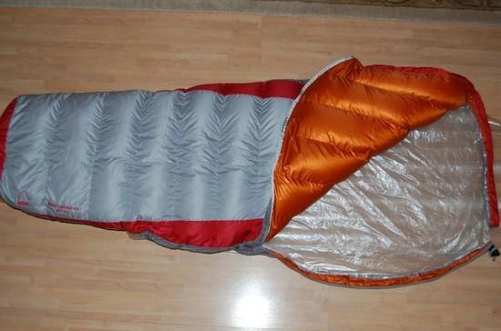 Sleeping bag open