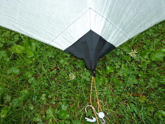 a close up of one of the tie outs