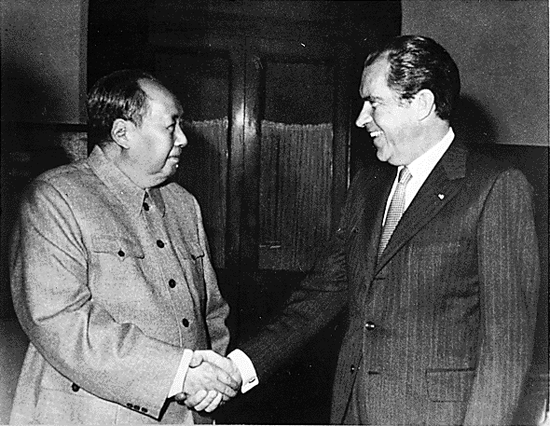 Richard Nixon opens up China