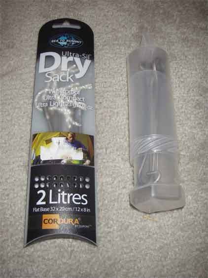 Peg containers