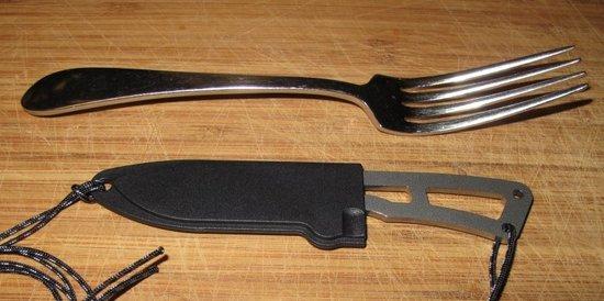 Ka-Bar Becker Remora knife