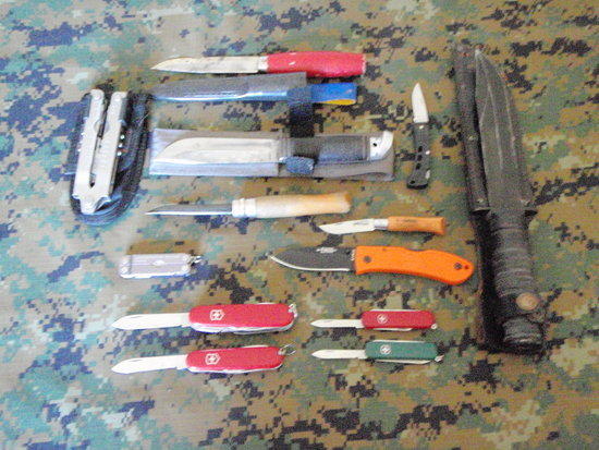 knives