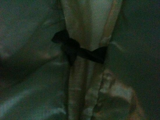 Grosgrain loops twisted together