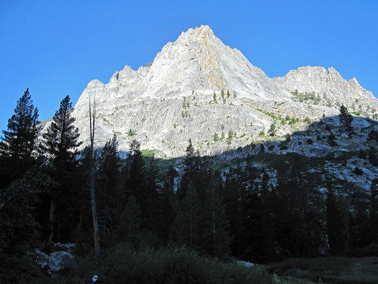 Morning Kisses the Mountains