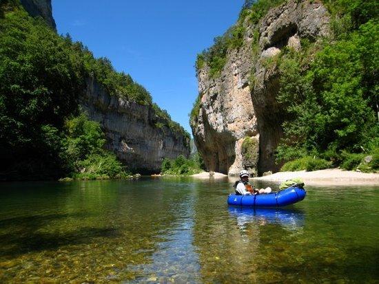 Gorge 2