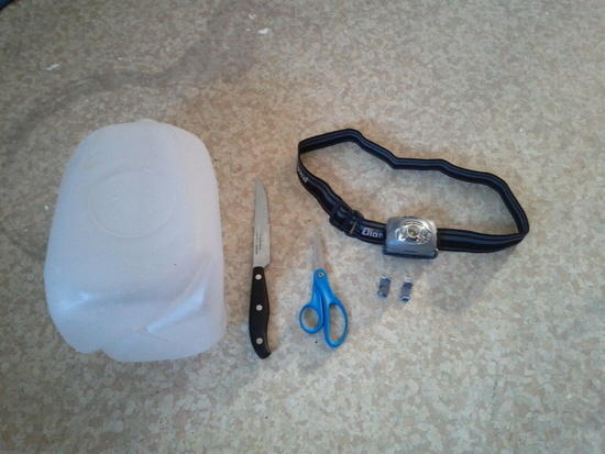 Items for making the diffuser.