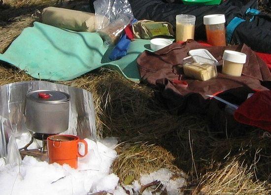 2592 Nalge bottles for butter&jam in snow