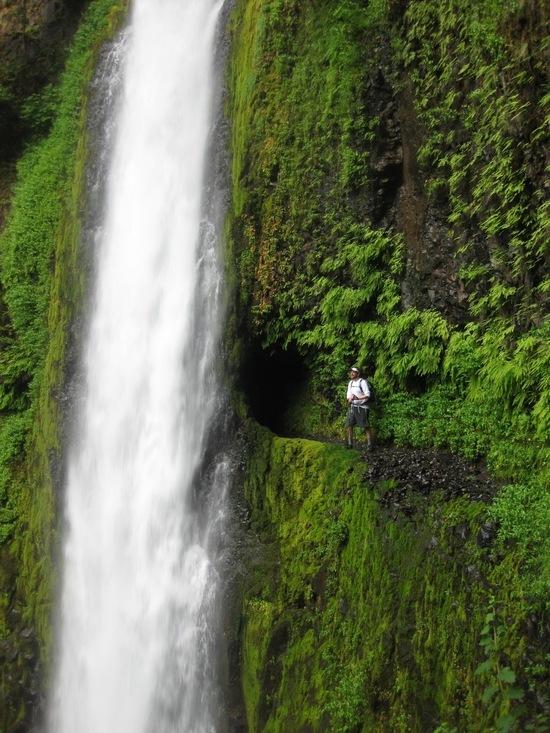 Tunnel Falls