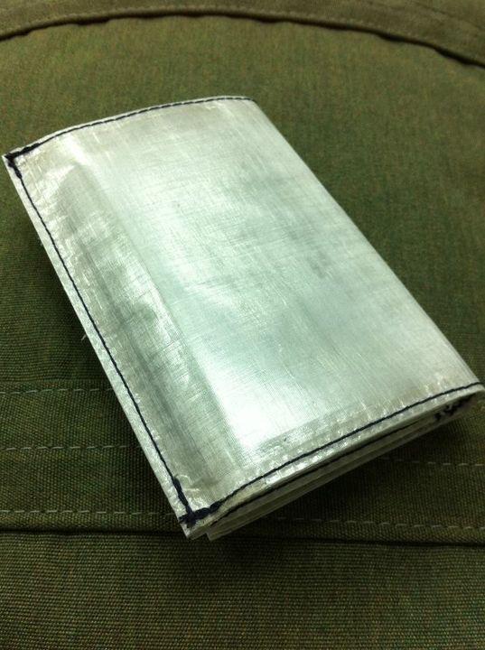 cardholder01