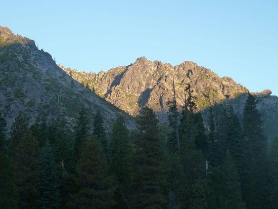 Morning Morris Meadow