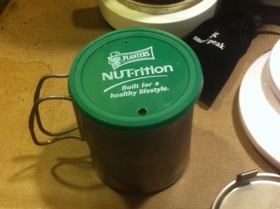Planters NUT-rition lid