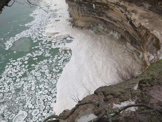 cliff ice