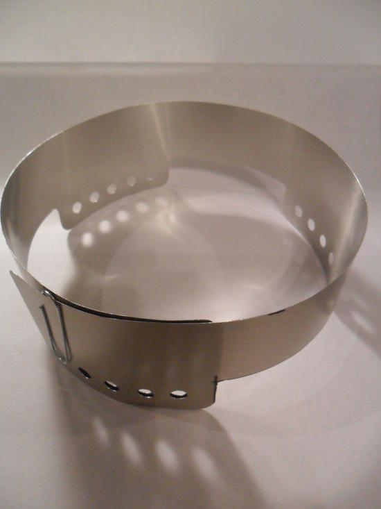 Aluminum flashing windscreen