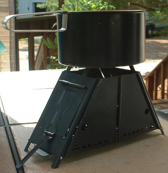 stove with K-mart grease pot