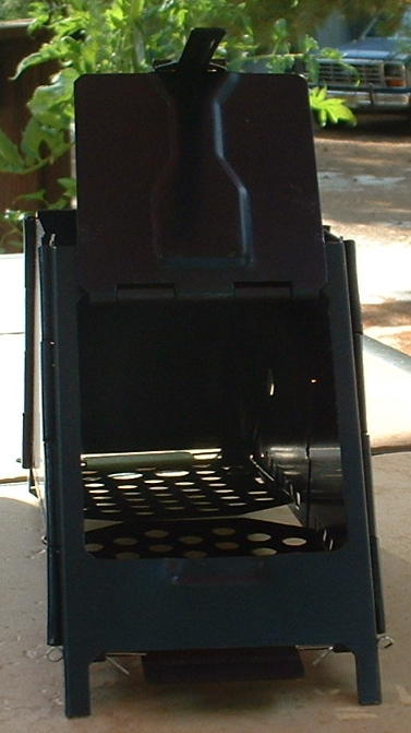 opening to feed fuel