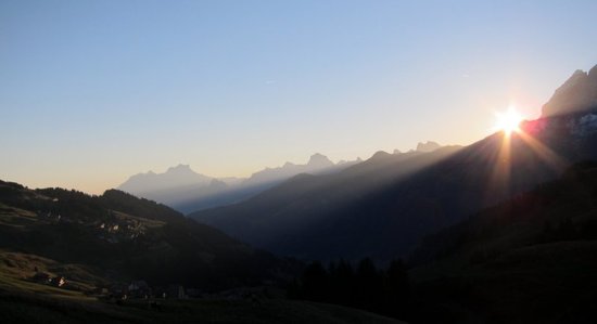 6 in switzerland just north of the Dents Blanches
