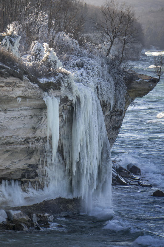 spray falls