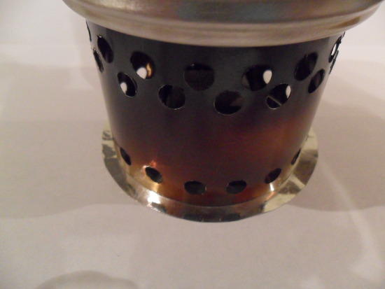 Combo windscreen and tray stove under 1 cup cook pot