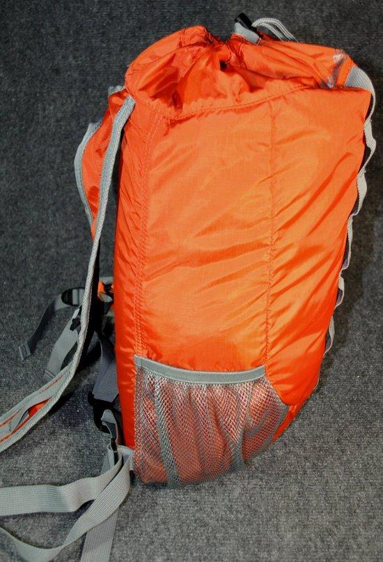 Eddie Bauer Quickpack Daypack 18 Liter Backpack Backpacking Light