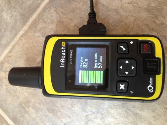 inReach SE charging