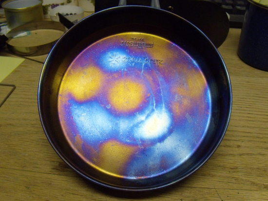 Tie dye lid