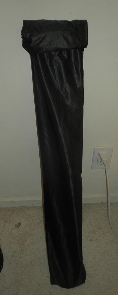 strumstick inside case closed up