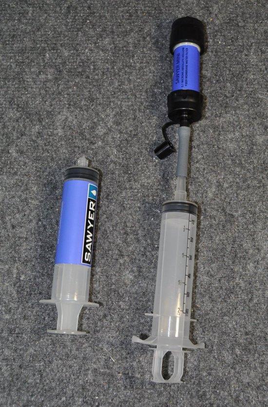 Alternate backflushing syringe
