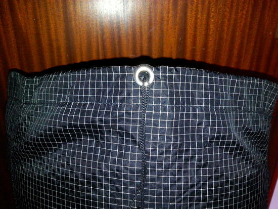 Gust drawstring open