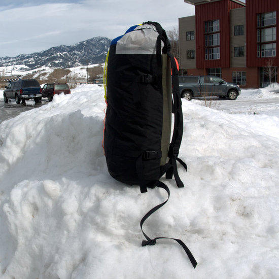 ski-pack-side