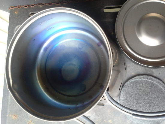 blue pan