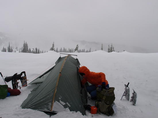 tent snow