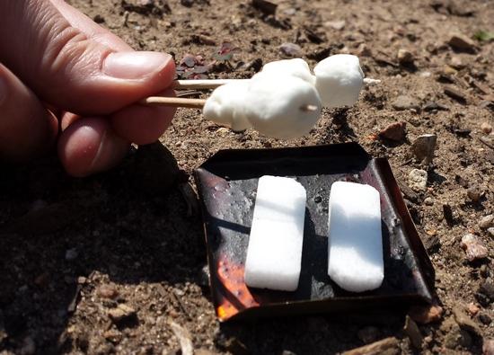 Ultralight Marshmallow Roasting