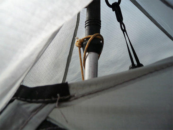 Hanging a pack detail
