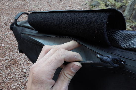 Side pocket