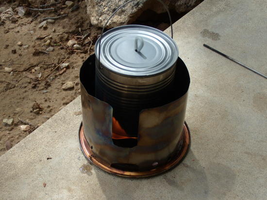 Pot support with windscreen