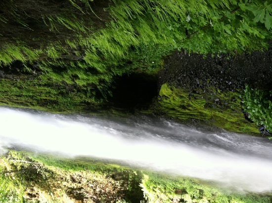 tunnel falls